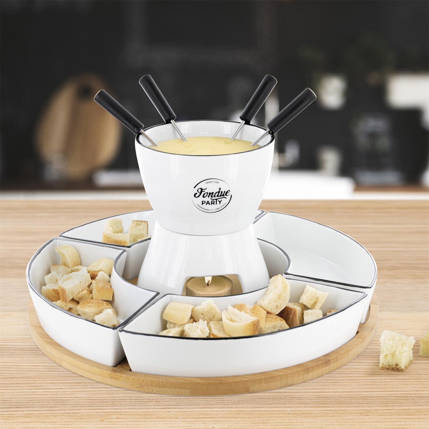 FONDUE SET WITH PLATE WITH 4 FORKS