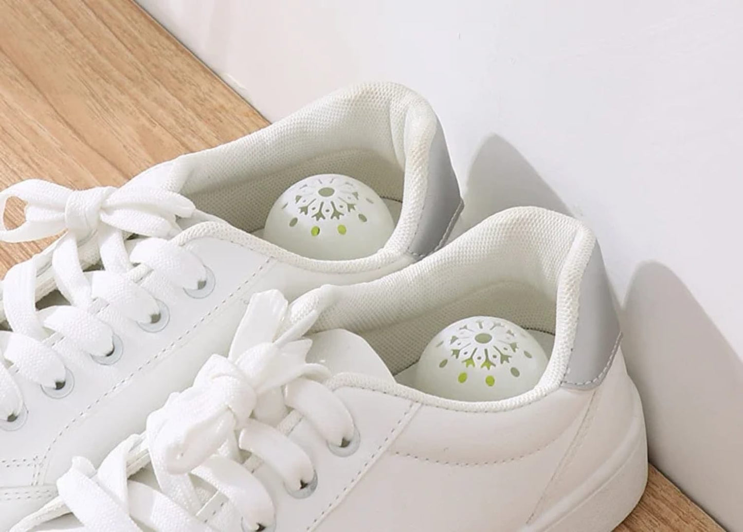 Shoe Deodorant Balls - Fresheners (6 per pack)